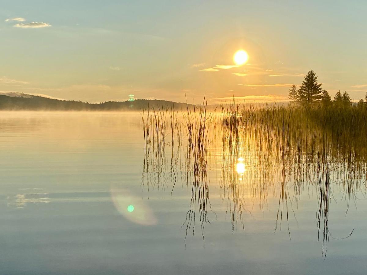 Algonquin Madawaska Lodge Cottage Glamping Cabins Buitenkant foto