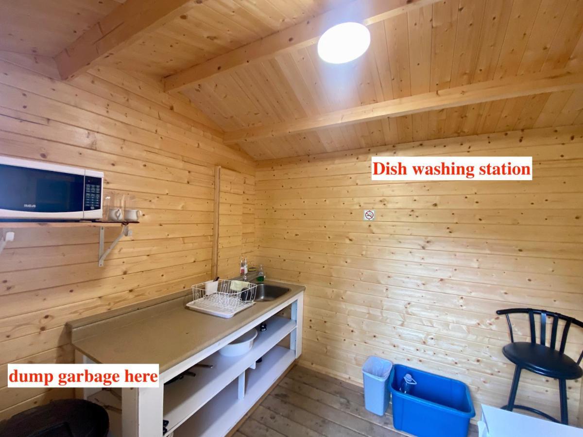 Algonquin Madawaska Lodge Cottage Glamping Cabins Buitenkant foto