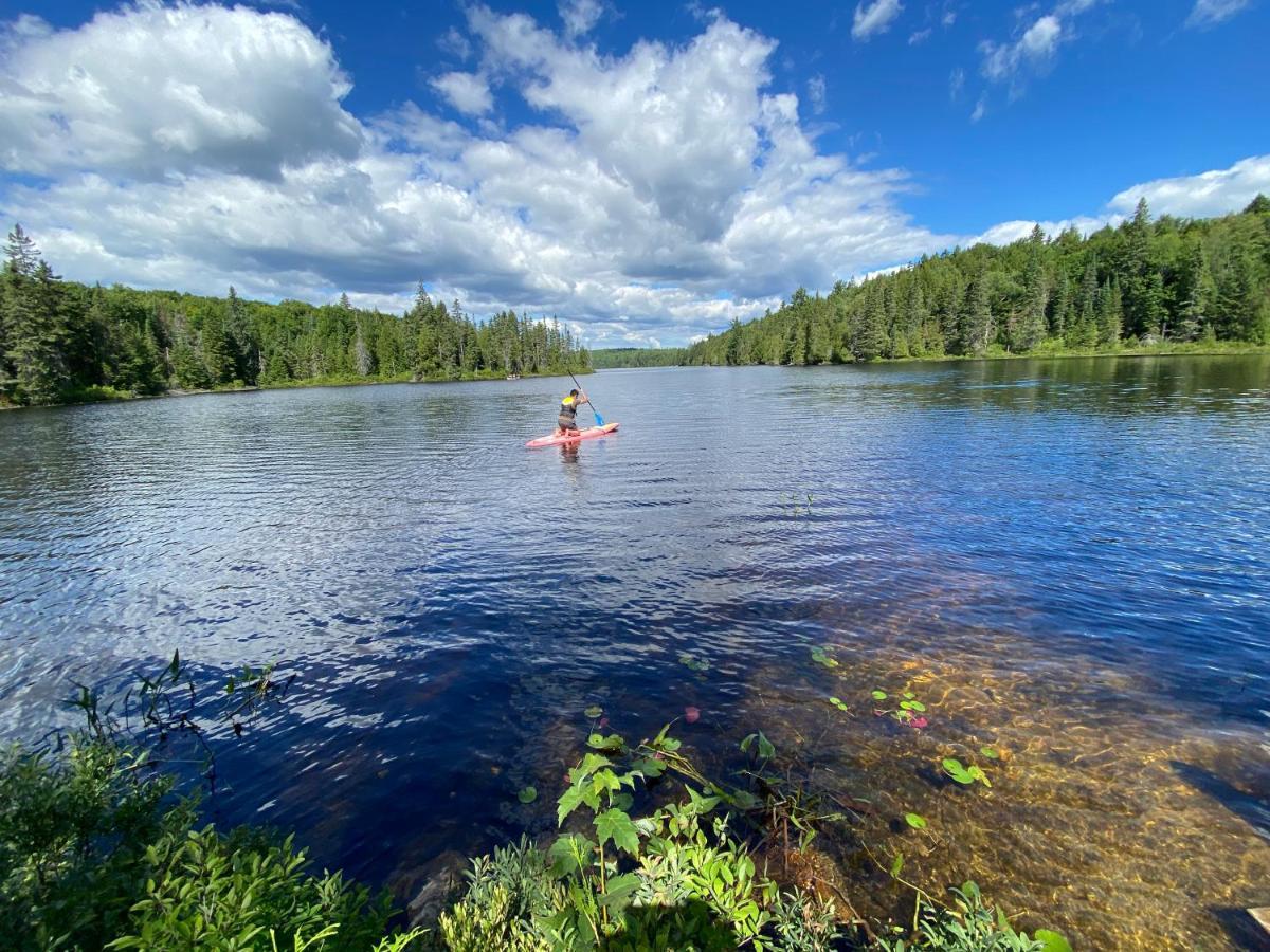 Algonquin Madawaska Lodge Cottage Glamping Cabins Buitenkant foto
